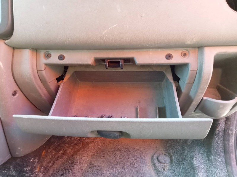 Recambio de guantera para nissan interstar (x70) acenta referencia OEM IAM   