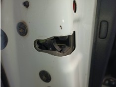 CERRADURA PUERTA TRASERA IZQUIERDA 
