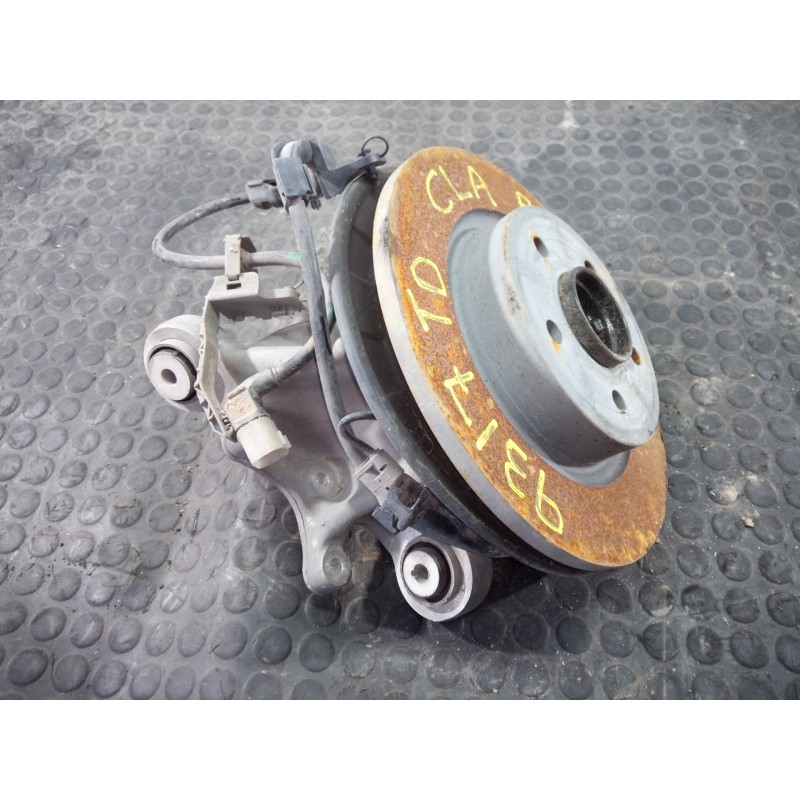 Recambio de mangueta trasera derecha para mercedes-benz cla-klasse (bm 118) cla 200 d (118.312) referencia OEM IAM 2470600  P1-B