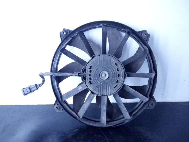 Recambio de electroventilador para citroën c4 lim. business referencia OEM IAM FC1049874716T  P2-A9-7