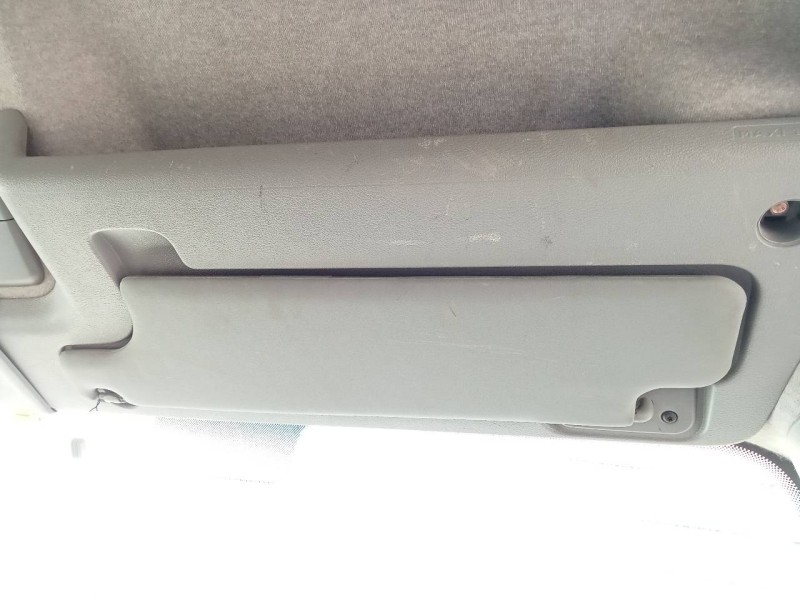 Recambio de parasol derecho para nissan interstar (x70) acenta referencia OEM IAM   