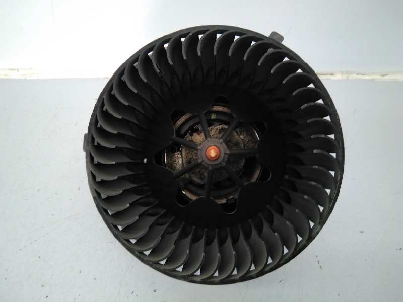 Recambio de ventilador calefaccion para volkswagen sharan (7n2) highline bmt referencia OEM IAM 1K1820015P 3C0907521G E1-B6-47-1