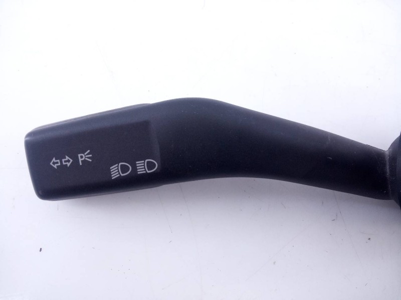 Recambio de mando intermitentes para volkswagen golf v berlina (1k1) sportline referencia OEM IAM 1K0953513  E2-A1-24-3