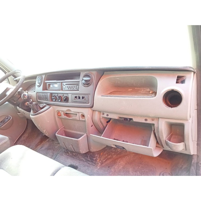 Recambio de salpicadero para nissan interstar (x70) acenta referencia OEM IAM   