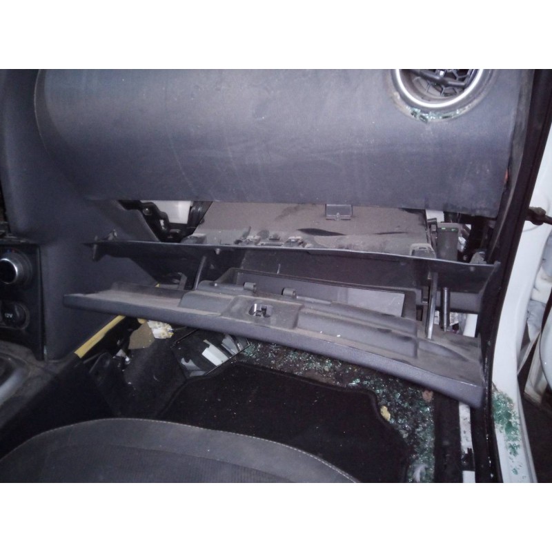 Recambio de guantera para nissan qashqai (j10) tekna referencia OEM IAM   