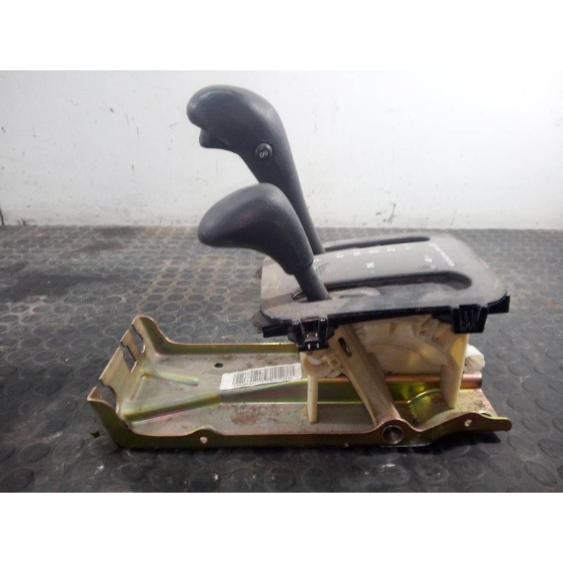 Recambio de palanca cambio para chrysler jeep cherokee (kj) referencia OEM IAM   P2-A3-1