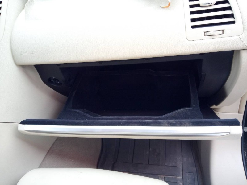 Recambio de guantera para infiniti fx fx30d s referencia OEM IAM   