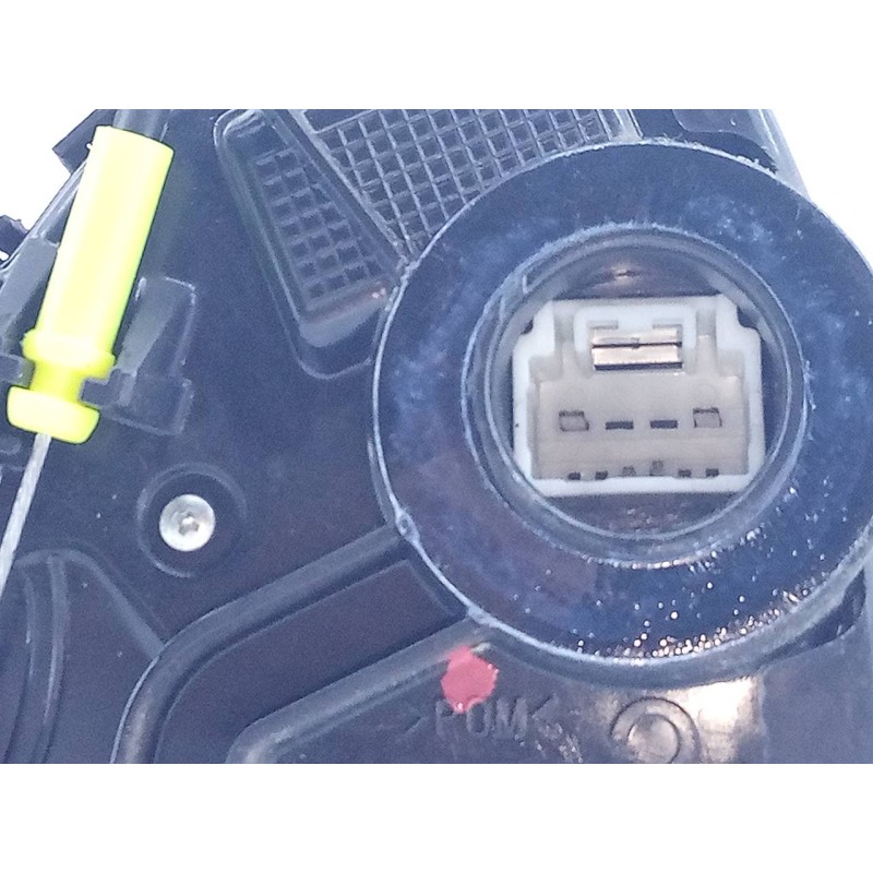 Recambio de cerradura puerta delantera derecha para toyota avensis (t27) advance referencia OEM IAM   E2-B4-10-2