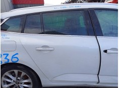 PUERTA TRASERA DERECHA 