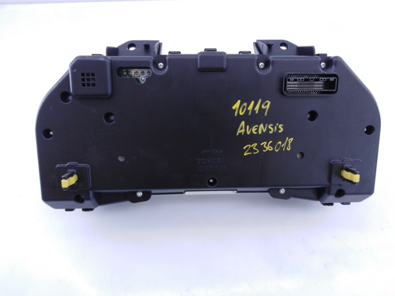 Recambio de cuadro instrumentos para toyota avensis (t27) advance referencia OEM IAM 8380005K21  E3-B2-13-2