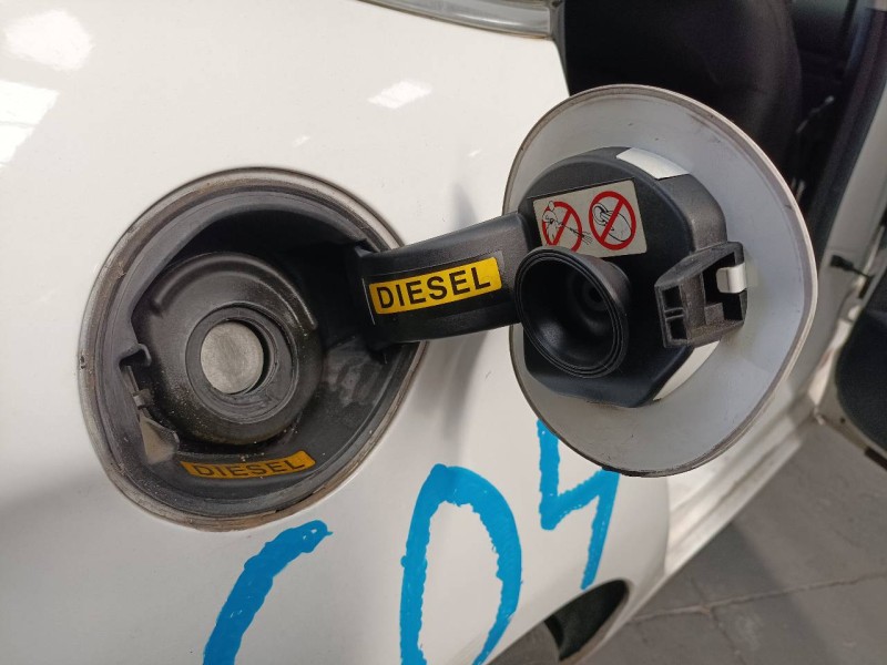 Recambio de tapa exterior combustible para citroën c4 lim. business referencia OEM IAM   