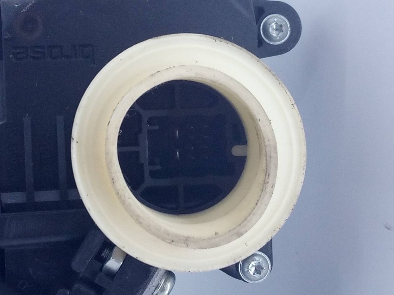 Recambio de elevalunas delantero derecho para toyota avensis (t27) advance referencia OEM IAM 8570102010 961920101 E2-B4-10-2