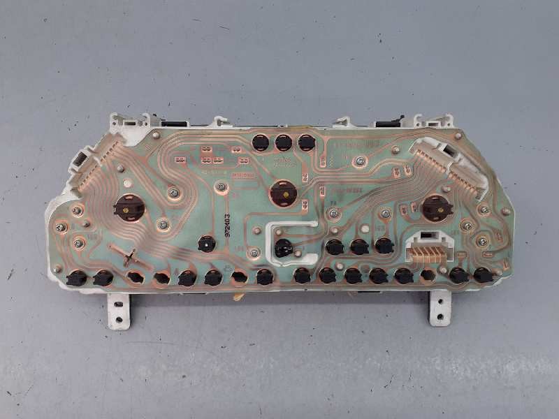 Recambio de cuadro instrumentos para land rover freelander s familiar referencia OEM IAM LR008004 YAC112540 E3-B3-18-2