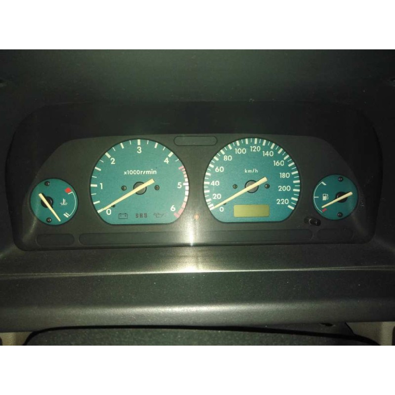 Recambio de cuadro instrumentos para land rover freelander s familiar referencia OEM IAM LR008004 YAC112540 E3-B3-18-2