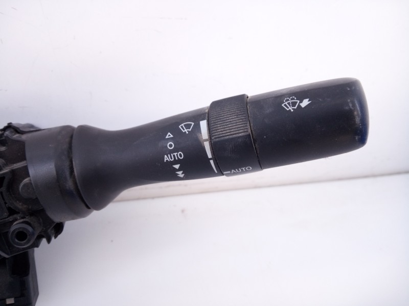 Recambio de mando intermitentes para toyota avensis (t27) advance referencia OEM IAM   E3-B2-13-2