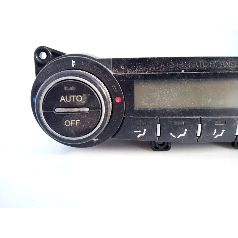 Recambio de mando climatizador para kia cee´d sporty wagon active referencia OEM IAM 972501H602  E3-A3-30-3