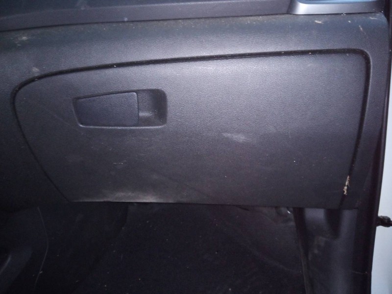 Recambio de guantera para hyundai tucson essence 2wd referencia OEM IAM   