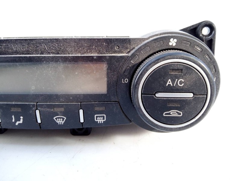 Recambio de mando climatizador para kia cee´d sporty wagon active referencia OEM IAM 972501H602  E3-A3-30-3