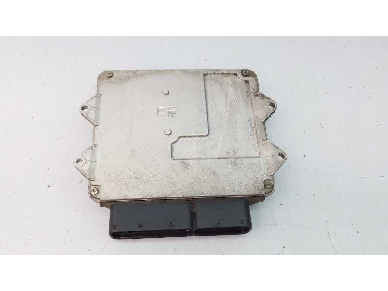 Recambio de centralita motor uce para fiat nuova 500 (150) sport referencia OEM IAM 51872447 BC0101777B E3-A4-32-3