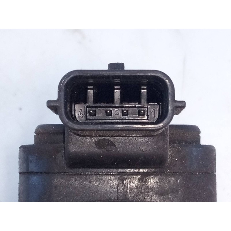 Recambio de caudalimetro para renault clio iv authentique referencia OEM IAM 8200682558  E2-A1-38-2