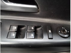 MANDO ELEVALUNAS DELANTERO IZQUIERDO 