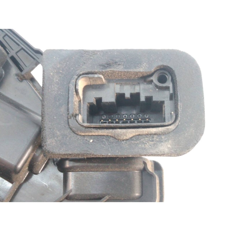 Recambio de cerradura puerta delantera derecha para volkswagen golf vi (5k1) advance referencia OEM IAM 5K1837016D  E1-B6-40-2