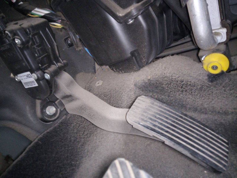 Recambio de pedal acelerador para kia cee´d sporty wagon active referencia OEM IAM 070918J0141  