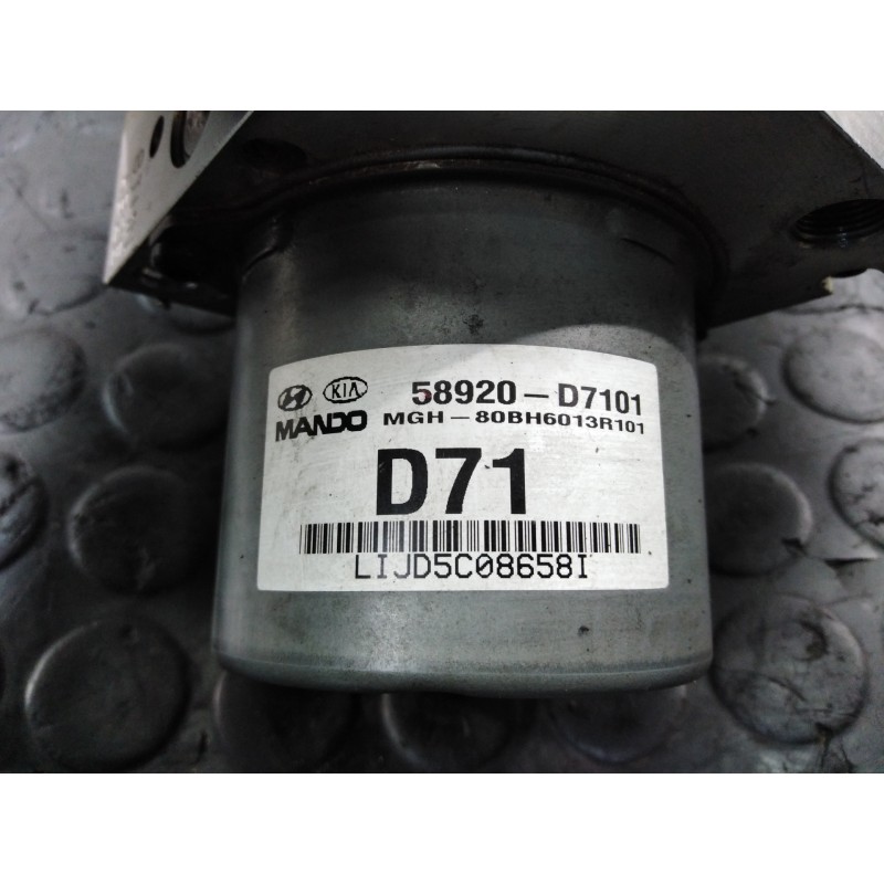 Recambio de abs para hyundai tucson essence 2wd referencia OEM IAM 58920D7101 A1000713AAA P3-A8-24-2