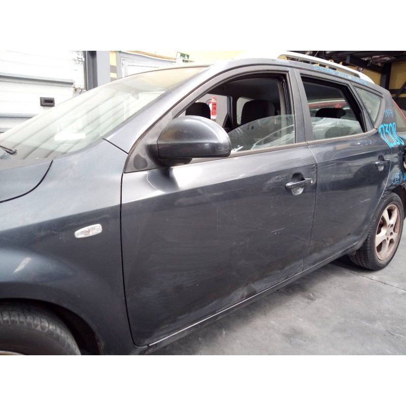 Recambio de puerta delantera izquierda para kia cee´d sporty wagon active referencia OEM IAM   