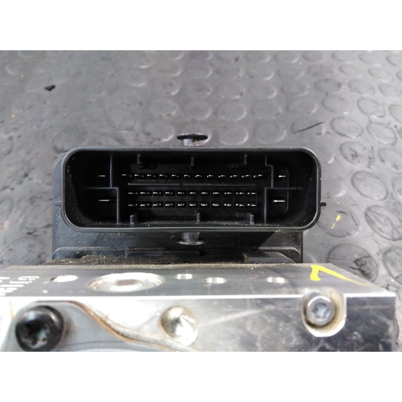 Recambio de abs para hyundai tucson essence 2wd referencia OEM IAM 58920D7101 A1000713AAA P3-A8-24-2