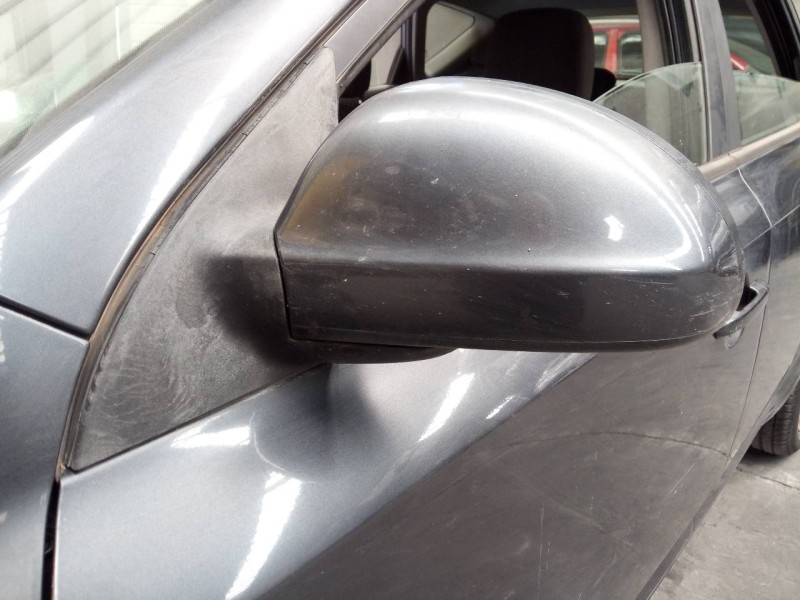 Recambio de retrovisor izquierdo electrico para kia cee´d sporty wagon active referencia OEM IAM   