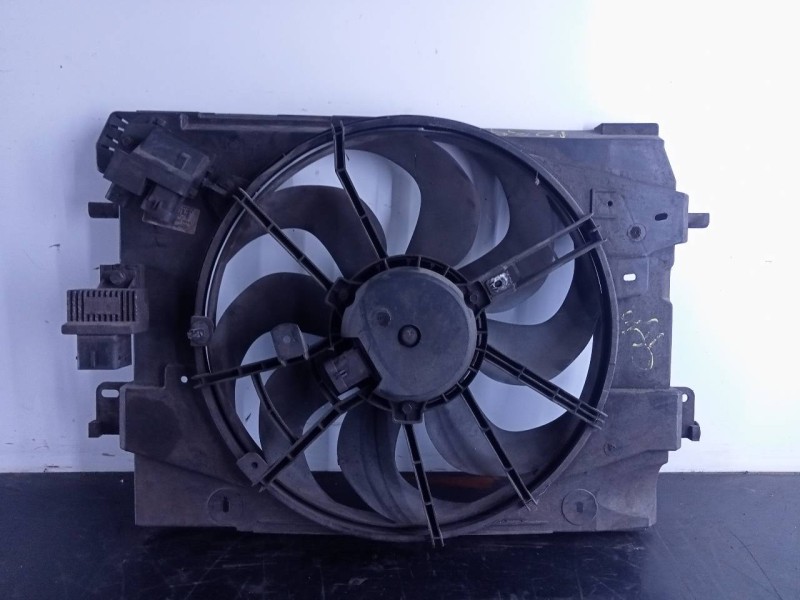 Recambio de electroventilador para renault clio iv authentique referencia OEM IAM 214818009R  P2-B8-9