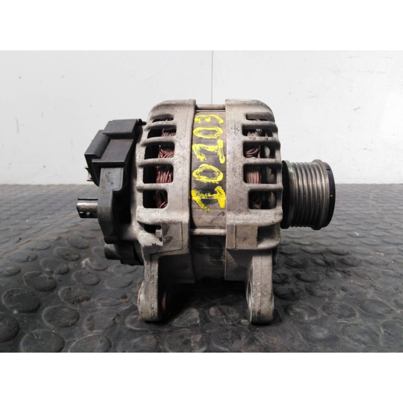 Recambio de alternador para nissan qashqai (j11) acenta referencia OEM IAM 231004EA0AE F000BL0825 P3-B6-14-2