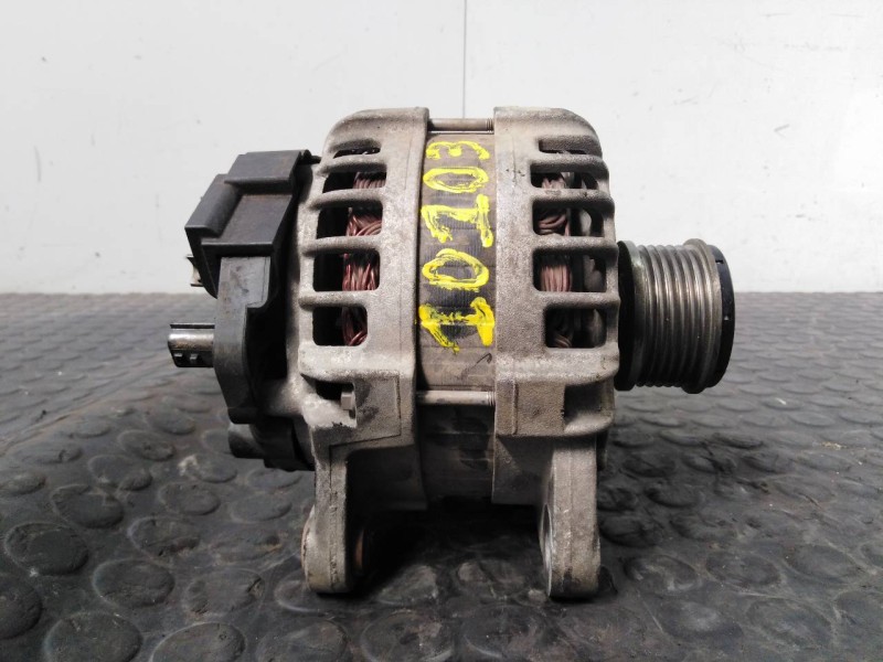Recambio de alternador para nissan qashqai (j11) acenta referencia OEM IAM 231004EA0AE F000BL0825 P3-B6-14-2