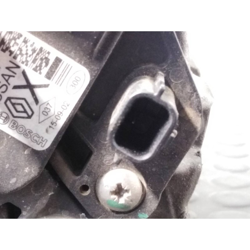 Recambio de alternador para nissan qashqai (j11) acenta referencia OEM IAM 231004EA0AE F000BL0825 P3-B6-14-2