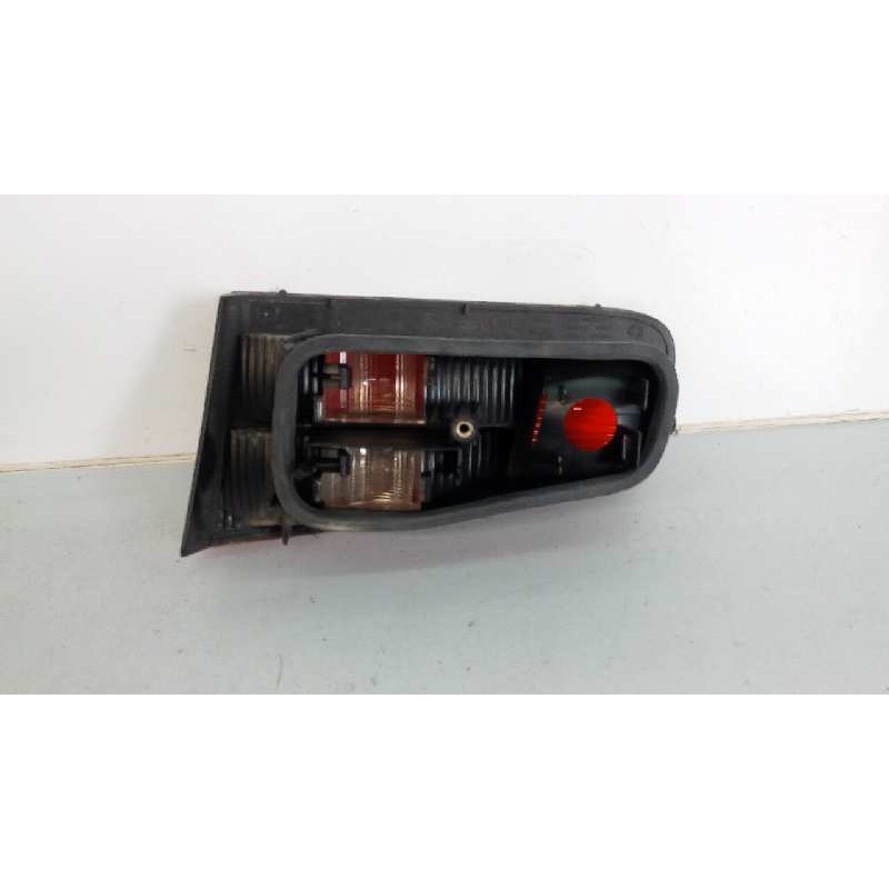 Recambio de piloto trasero izquierdo porton para renault laguna ii (bg0) 1.6 referencia OEM IAM   E1-A1-13-1