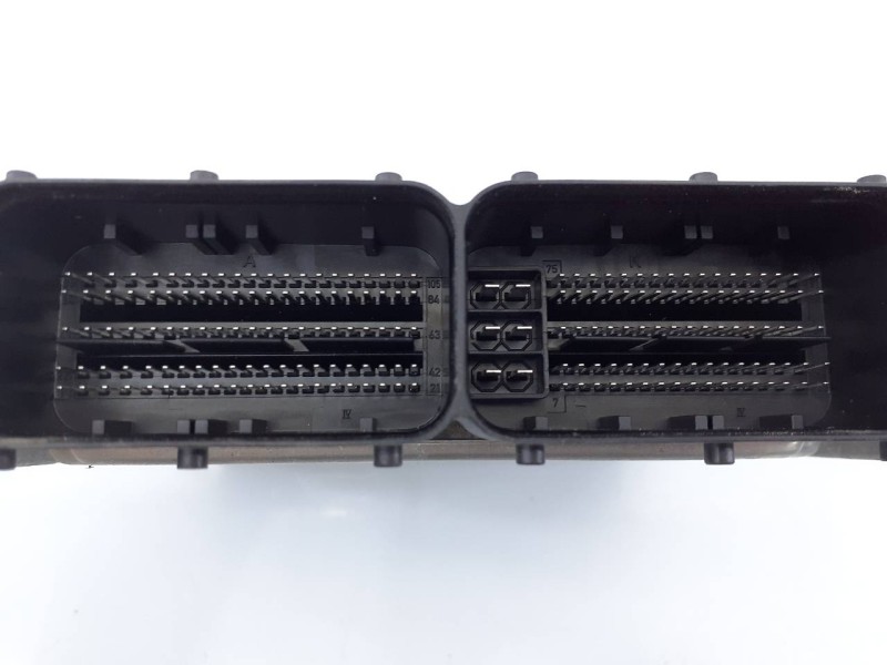 Recambio de centralita motor uce para hyundai tucson essence bluedrive 2wd referencia OEM IAM 391402ABB0 0281031578 E3-A3-46-4