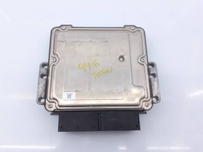 Recambio de centralita motor uce para hyundai tucson essence bluedrive 2wd referencia OEM IAM 391402ABB0 0281031578 E3-A3-46-4