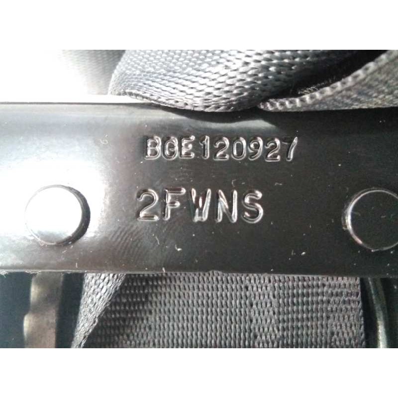 Recambio de cinturon seguridad trasero derecho para ford ranger (tke) doppelkabine 4x4 wildtrak referencia OEM IAM AB3926611B68A