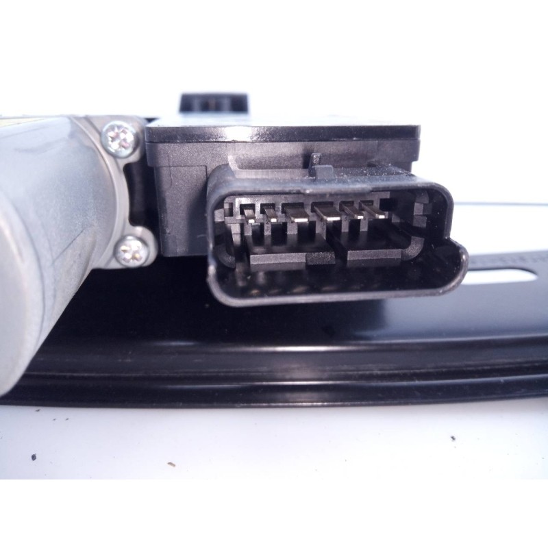 Recambio de elevalunas delantero izquierdo para nissan qashqai (j11) acenta referencia OEM IAM 807014EA0C  E2-A4-15-2