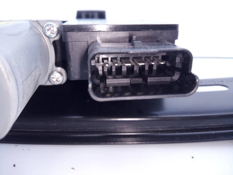 Recambio de elevalunas delantero izquierdo para nissan qashqai (j11) acenta referencia OEM IAM 807014EA0C  E2-A4-15-2