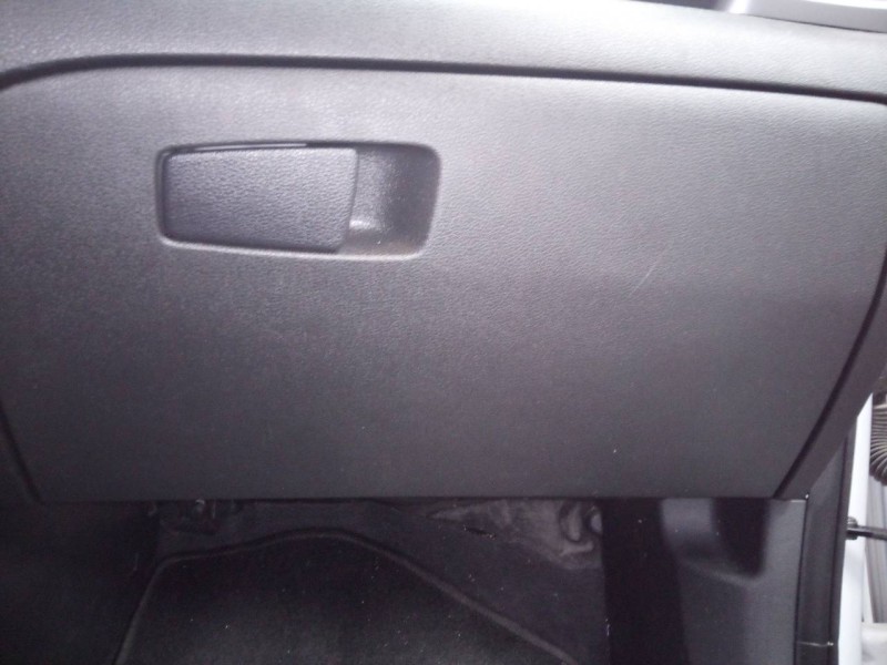 Recambio de guantera para hyundai tucson essence bluedrive 2wd referencia OEM IAM   