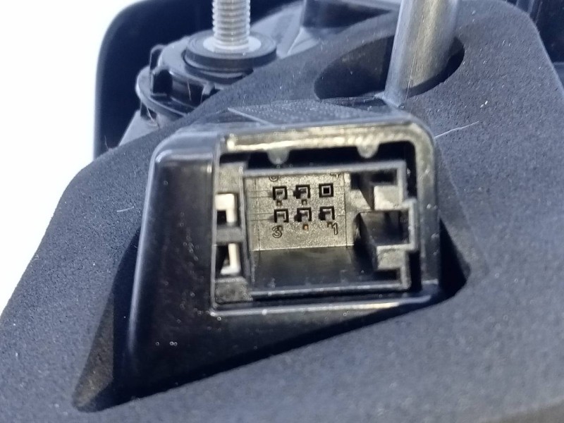 Recambio de piloto trasero derecho porton para audi a5 cabriolet (f57) advanced quattro referencia OEM IAM 8W6945094  E1-B6-47-2