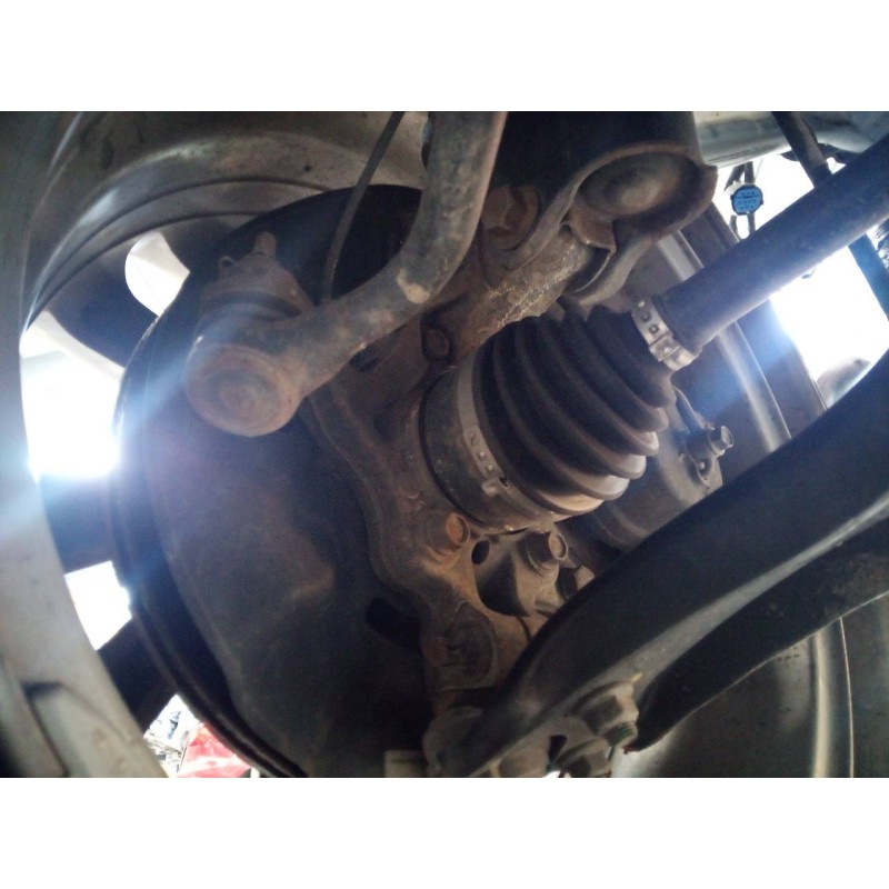 Recambio de mangueta delantera izquierda para hyundai tucson essence bluedrive 2wd referencia OEM IAM   