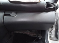 Recambio de guantera para mercedes-benz clase c (w203) sportcoupe c 220 cdi (203.706) referencia OEM IAM   