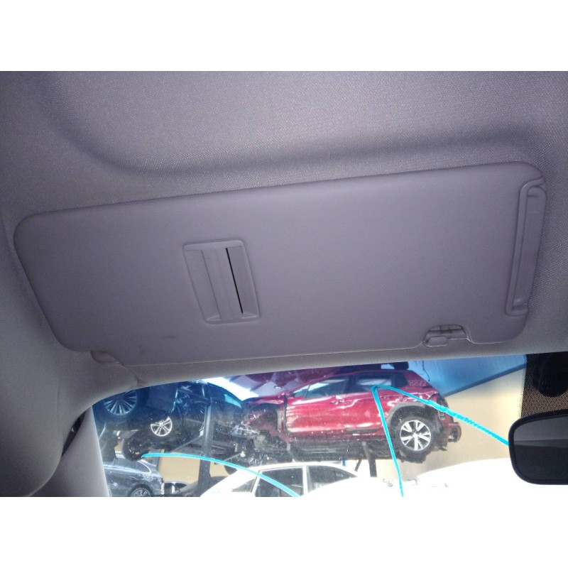 Recambio de parasol izquierdo para hyundai tucson essence bluedrive 2wd referencia OEM IAM   