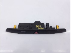 Recambio de warning para hyundai tucson essence bluedrive 2wd referencia OEM IAM 93700D7100  E3-A3-46-4 2