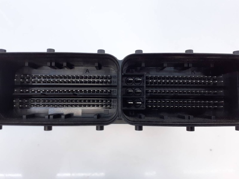 Recambio de centralita motor uce para audi a4 avant (8w5) sport edition referencia OEM IAM 04L907309L 0281030258 E2-A1-35-1