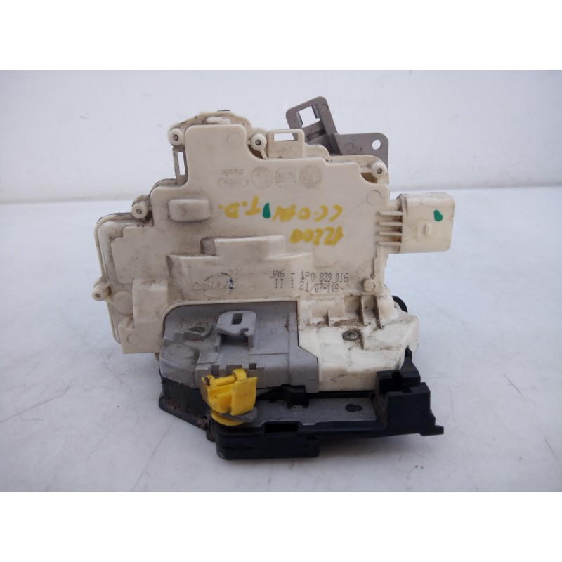 Recambio de cerradura puerta trasera derecha para seat leon (1p1) reference referencia OEM IAM 1P0839016  E1-B6-44-1