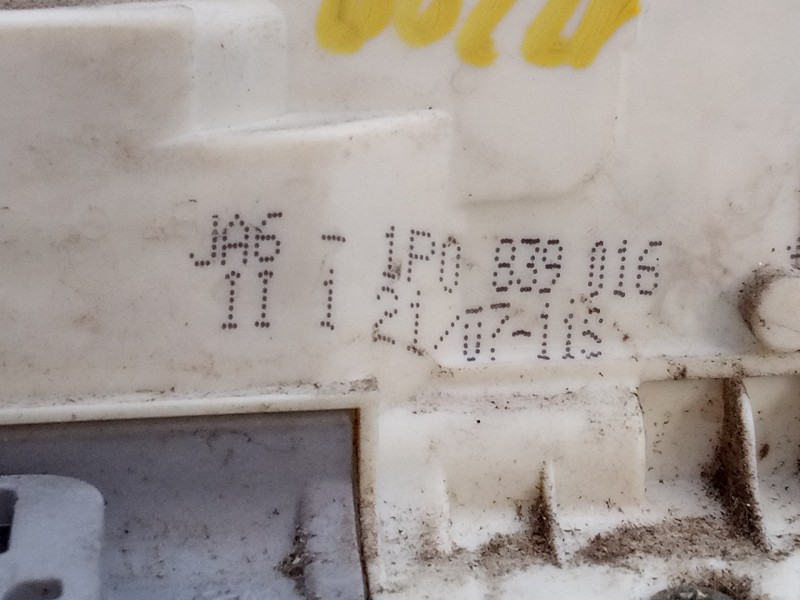 Recambio de cerradura puerta trasera derecha para seat leon (1p1) reference referencia OEM IAM 1P0839016  E1-B6-44-1